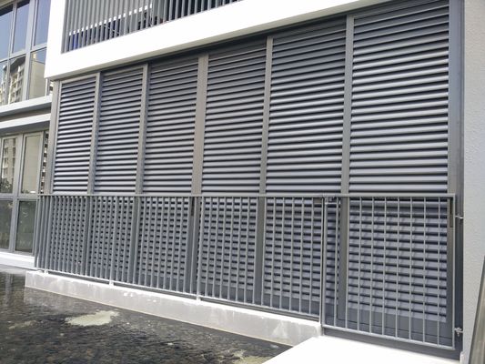 Fireproof Aluminium Louver Doors , Frosted Glass Balcony Screen Door