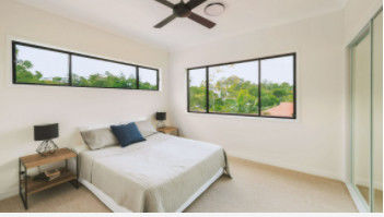 OEM White Aluminium Sliding Windows Horizontal Hidden Fan Structure