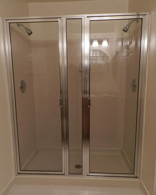 Sliding Glass Aluminum Bathroom Doors Lightning Protection With Fibergalss Flys